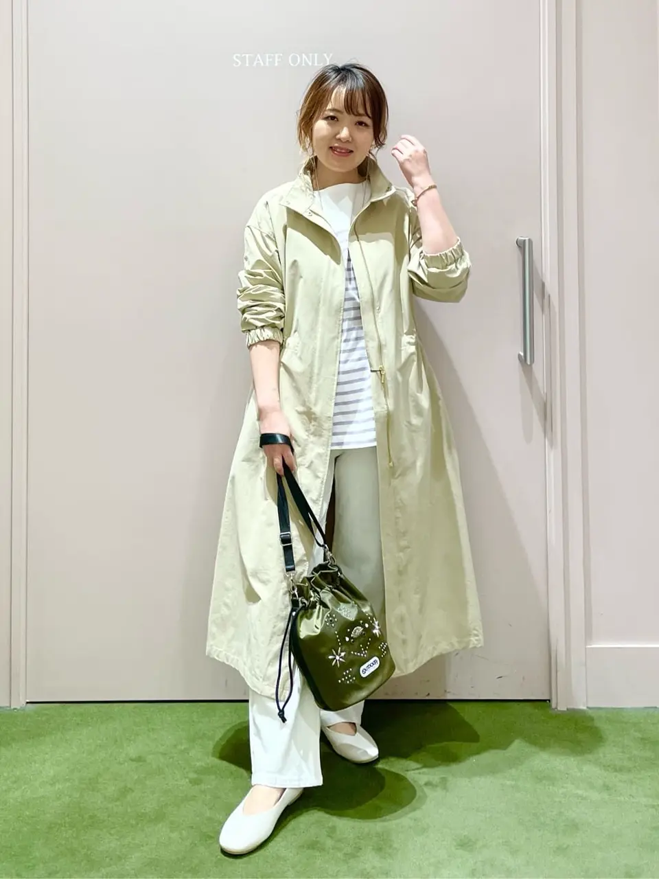 ANY フジコ コーディネート画像