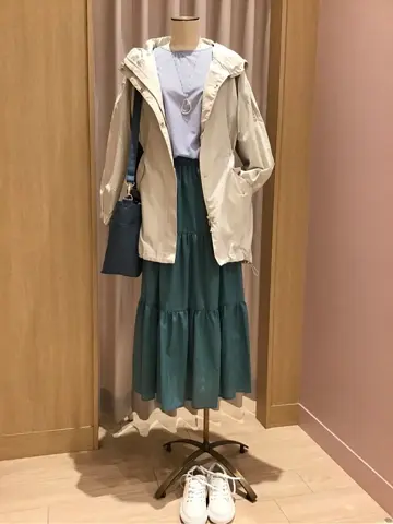 ANY 浅岡 コーディネート画像