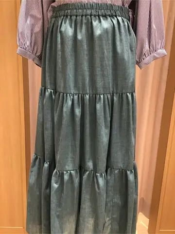 ANY 浅岡 コーディネート画像