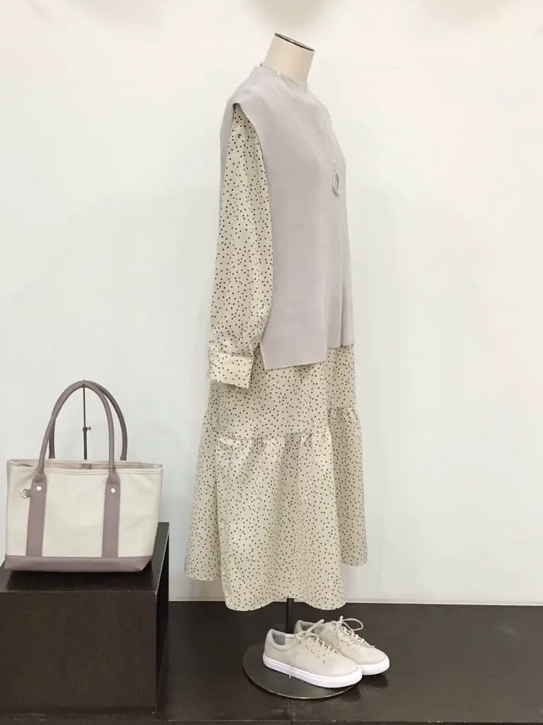 ANY 河村 コーディネート画像