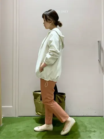 ANY フジコ コーディネート画像