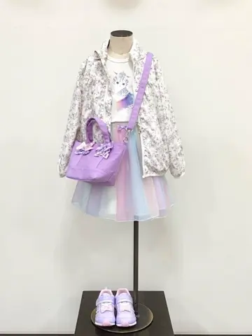 ANY 佐々木 コーディネート画像