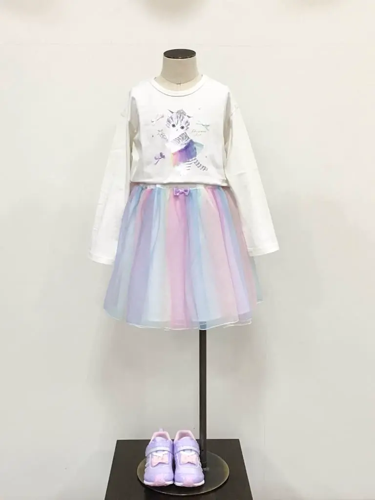 ANY 佐々木 コーディネート画像