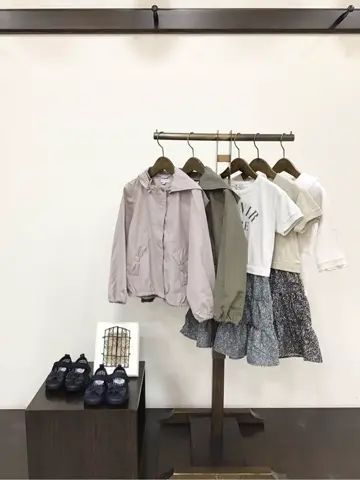 ANY 佐々木 コーディネート画像