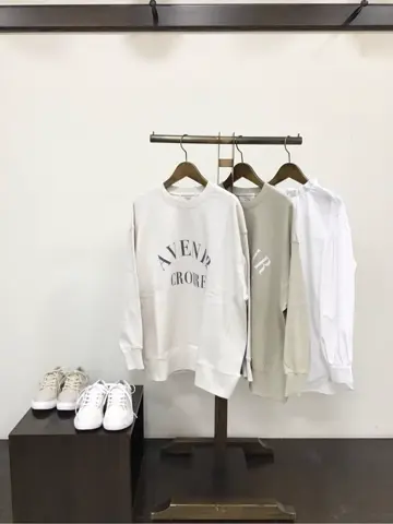 ANY 佐々木 コーディネート画像