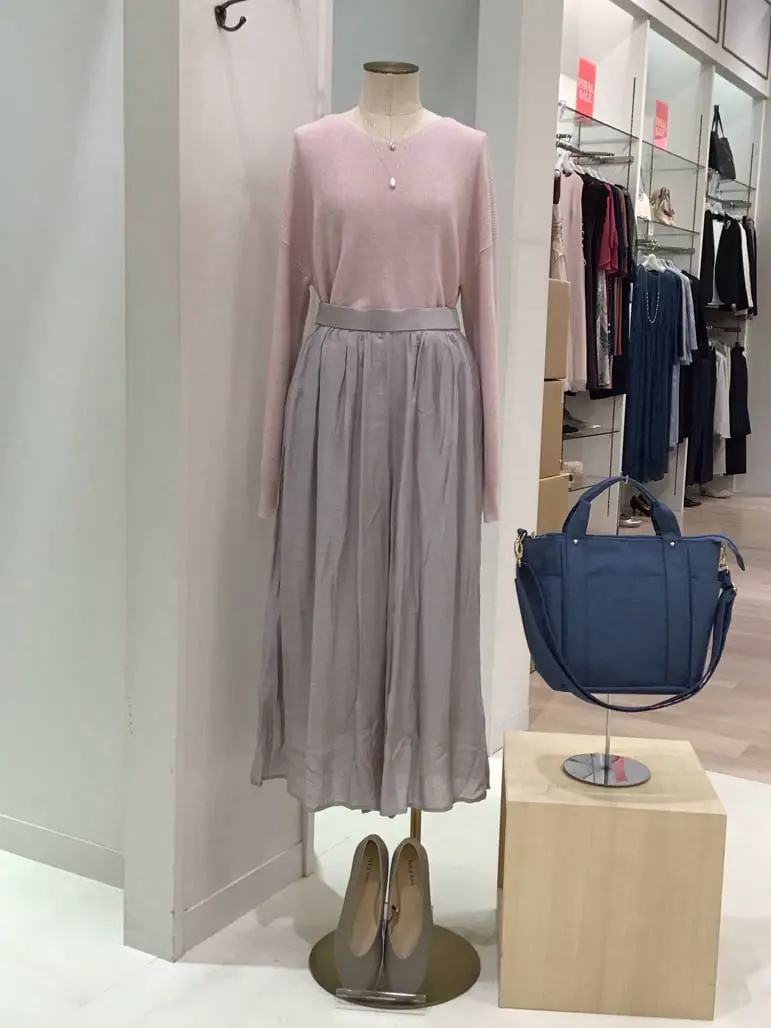 ANY 横溝 コーディネート画像