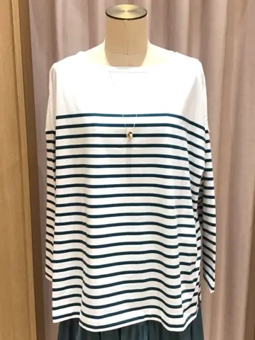 ANY 本吉 コーディネート画像