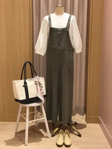 ANY 本吉 コーディネート画像