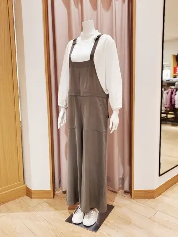 ANY 岩田 コーディネート画像