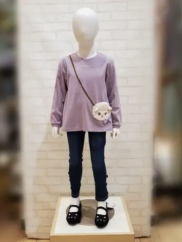 ANY 小渕 コーディネート画像