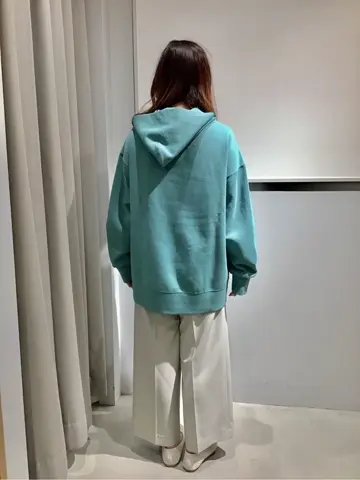 ANY 吉田 コーディネート画像