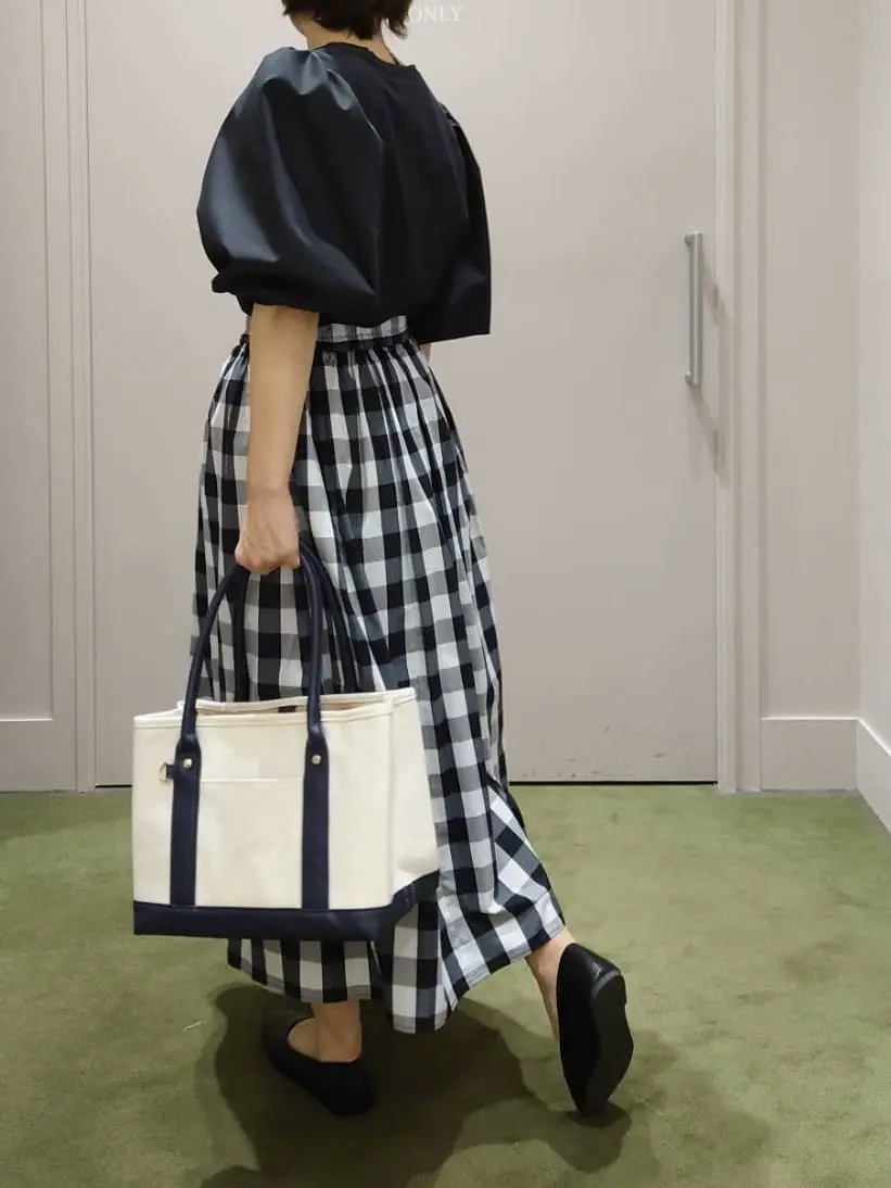 ANY 吉田 コーディネート画像