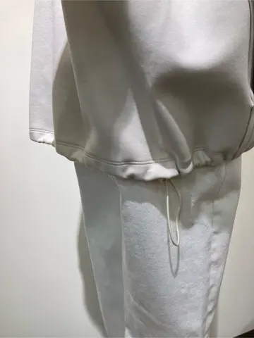 ANY 鈴木 コーディネート画像