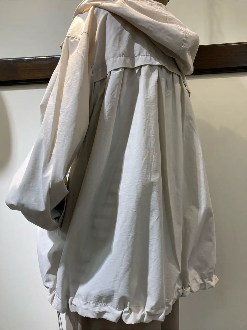 ANY 鈴木 コーディネート画像