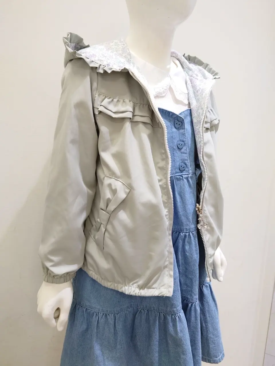 ANY スタッフ コーディネート画像