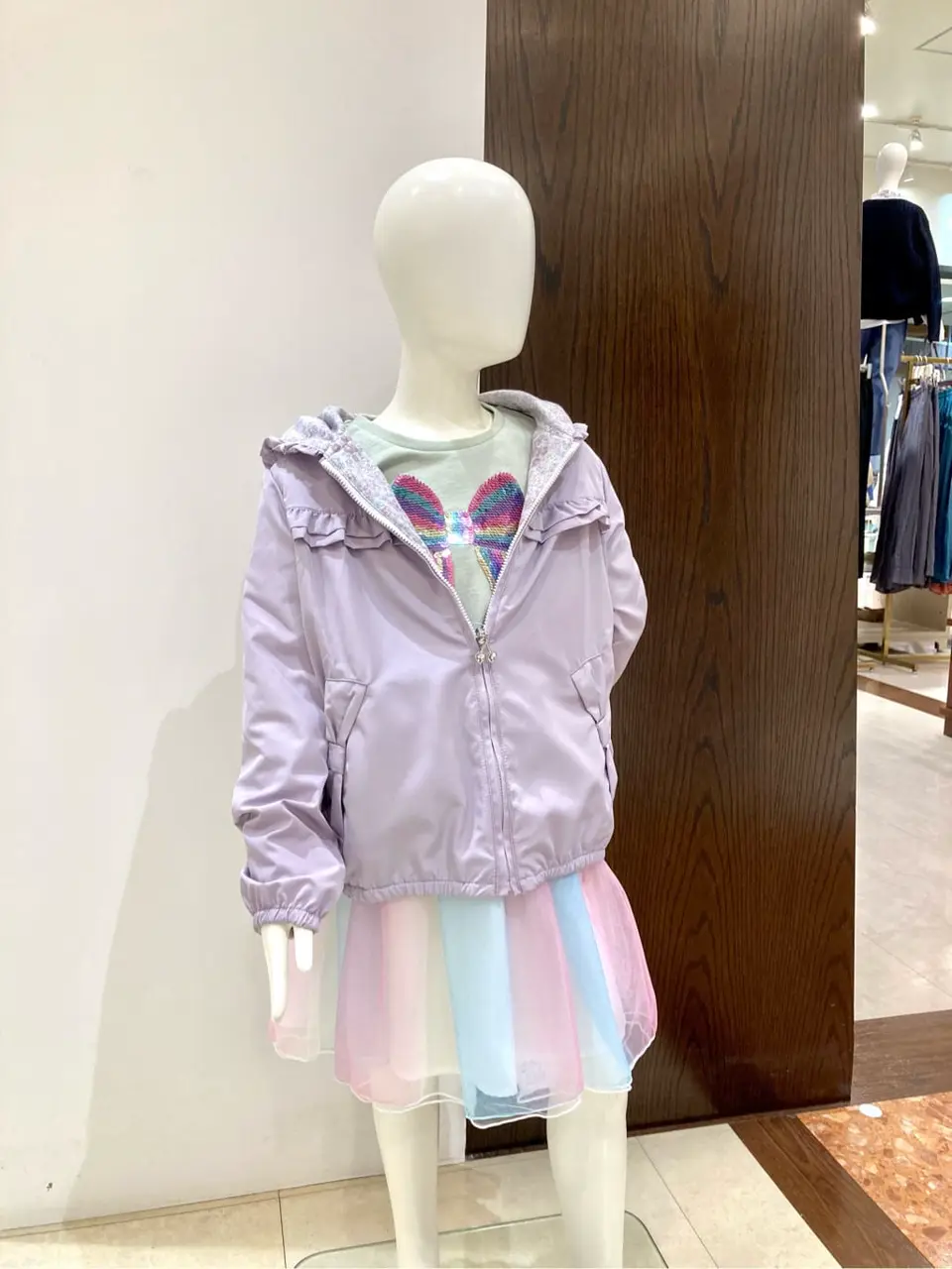 ANY 杉原 コーディネート画像