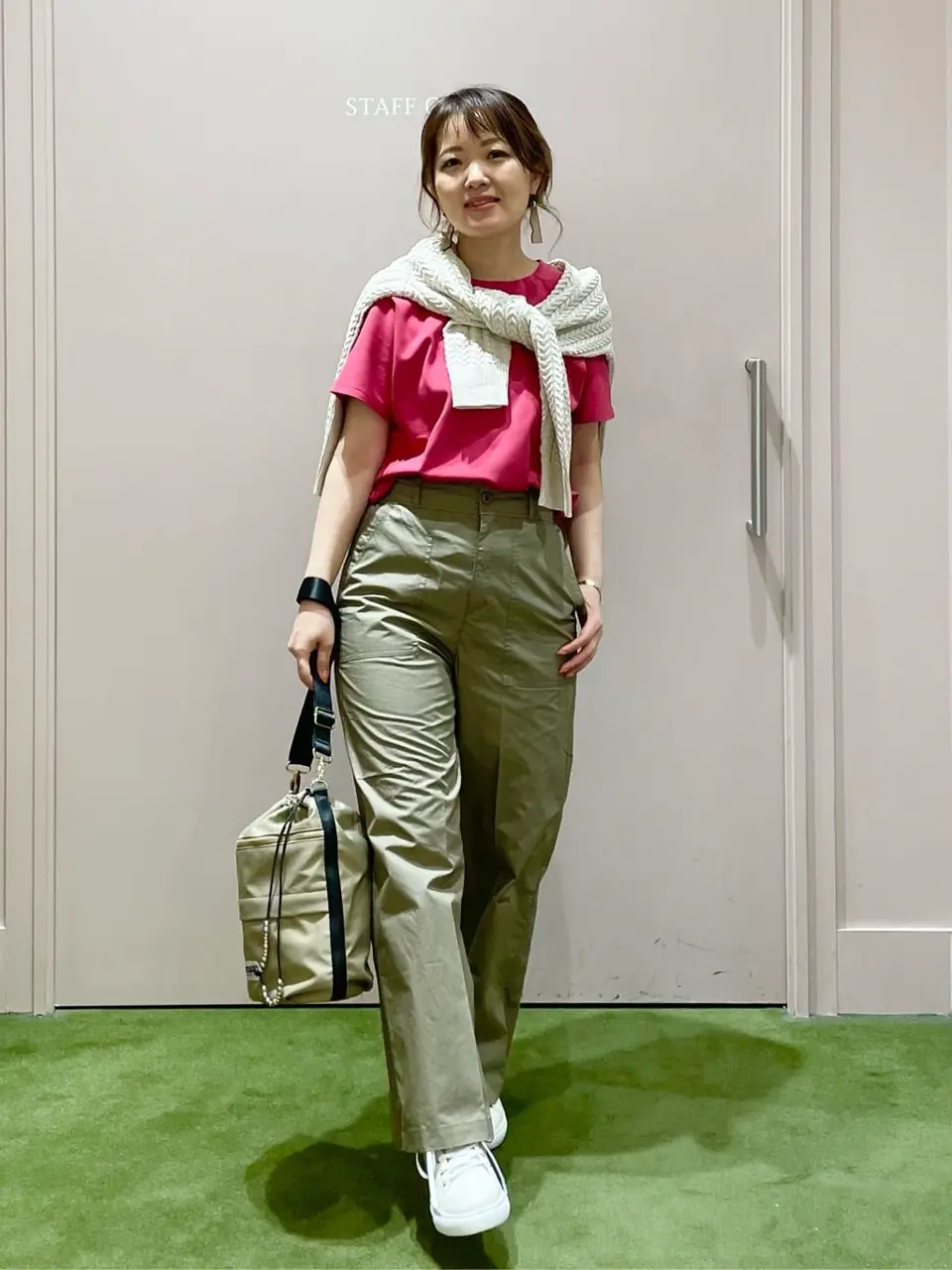 ANY フジコ コーディネート画像