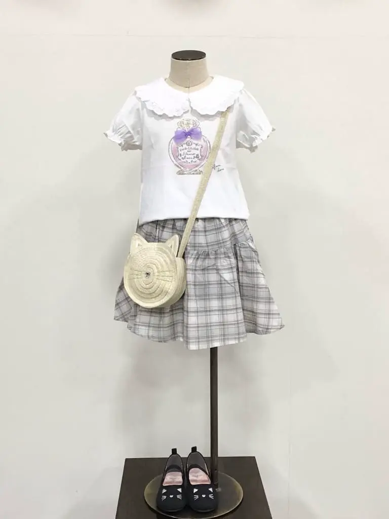 ANY 佐々木 コーディネート画像