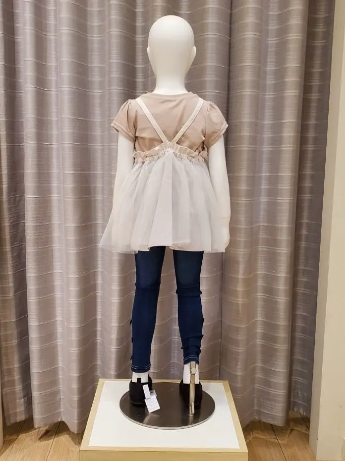 ANY 小渕 コーディネート画像