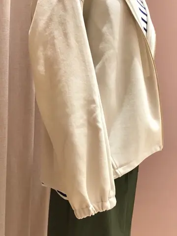 ANY 本吉 コーディネート画像