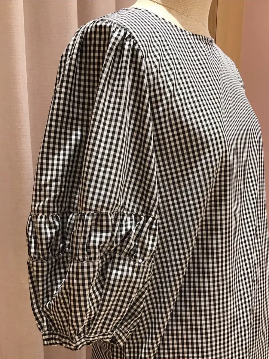 ANY 本吉 コーディネート画像