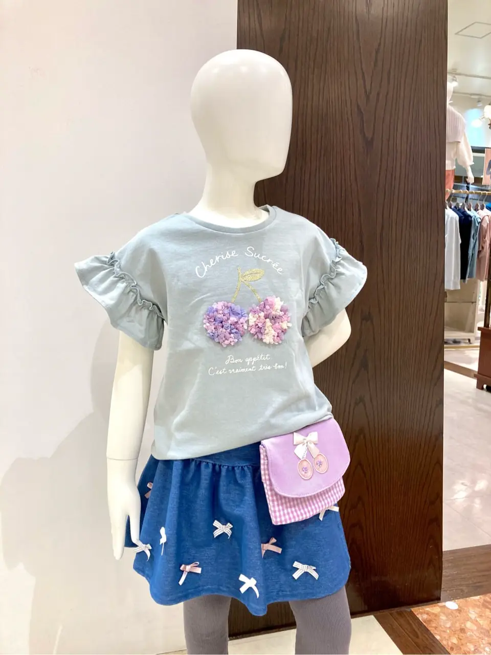 ANY 杉原 コーディネート画像