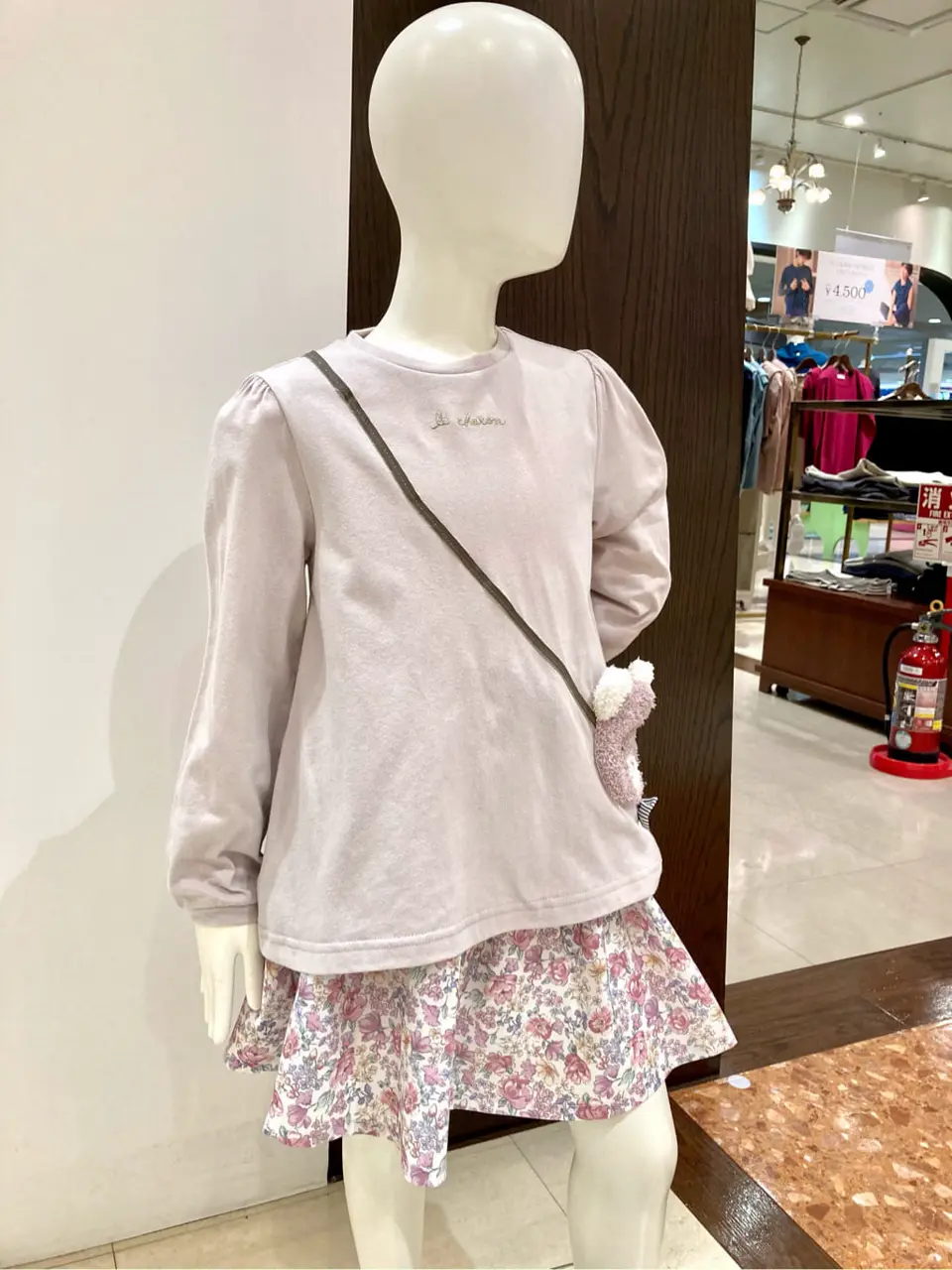 ANY 杉原 コーディネート画像