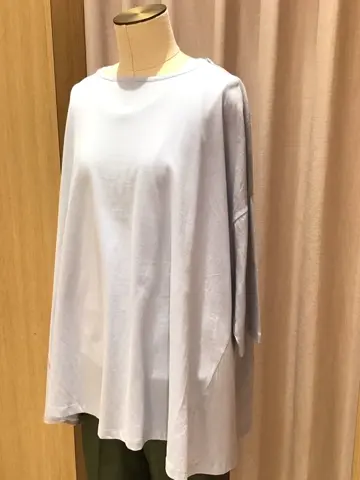 ANY 本吉 コーディネート画像