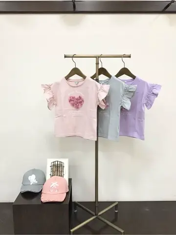 ANY 佐々木 コーディネート画像