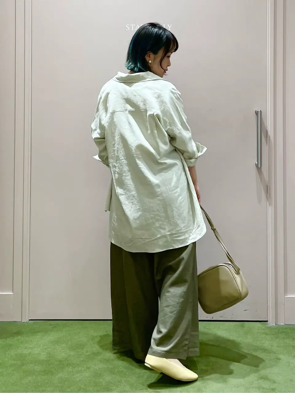 ANY フジコ コーディネート画像