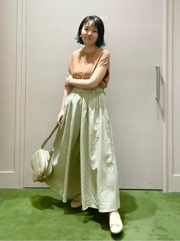 ANY フジコ コーディネート画像