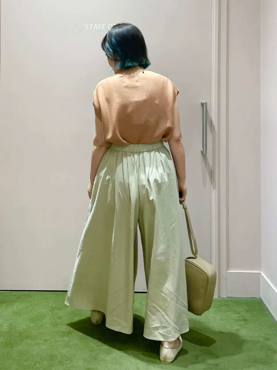 ANY フジコ コーディネート画像