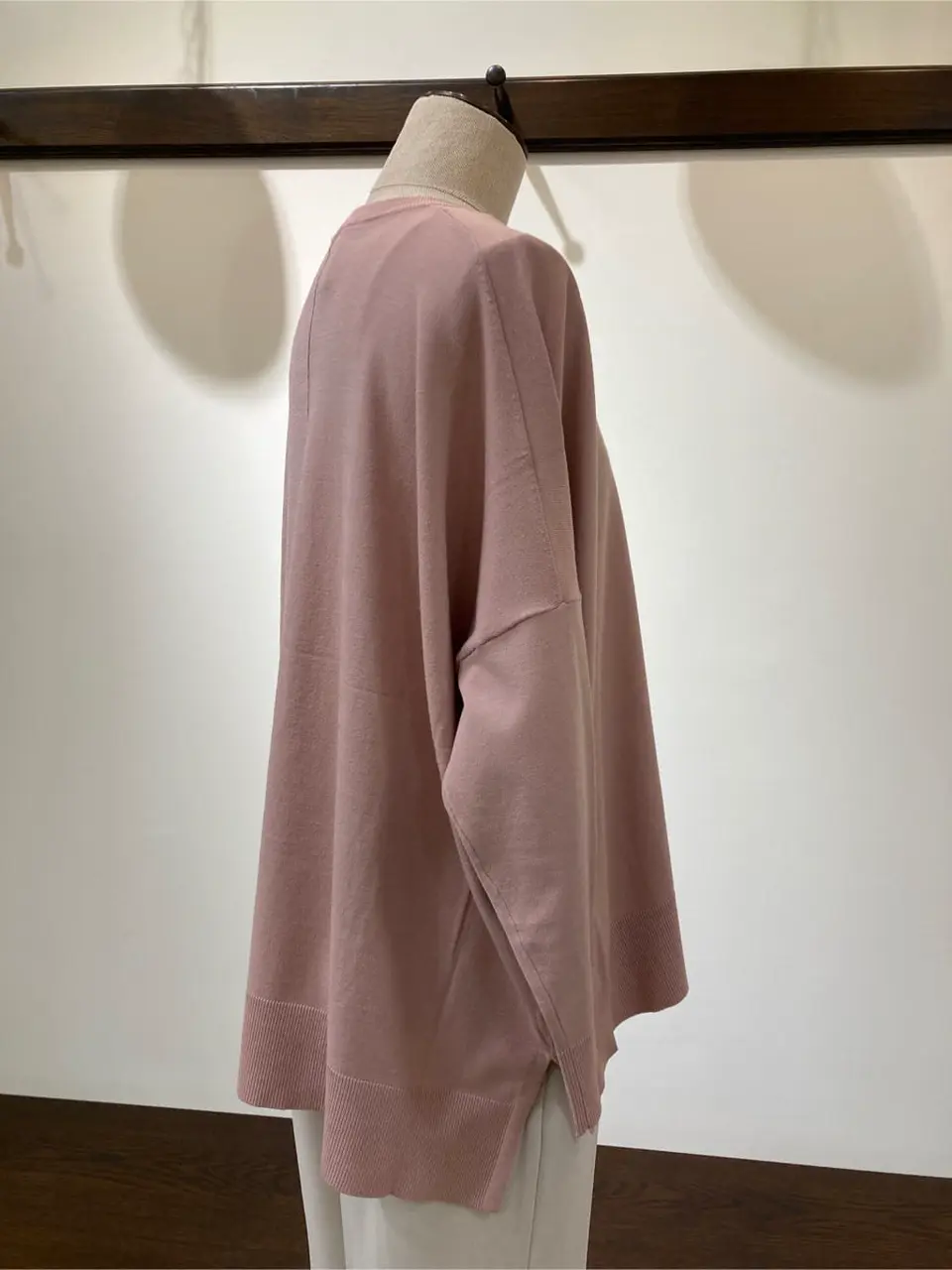 ANY 鈴木 コーディネート画像