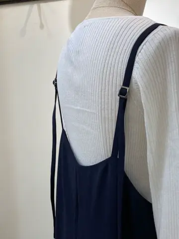 ANY 鈴木 コーディネート画像