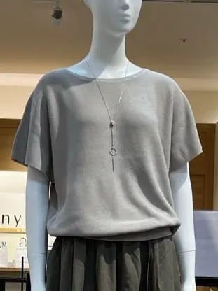 ANY 吉田 コーディネート画像