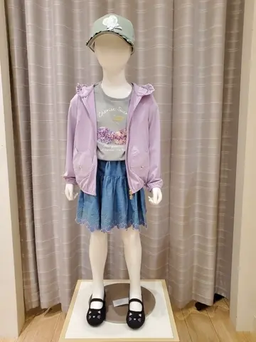 ANY 小渕 コーディネート画像