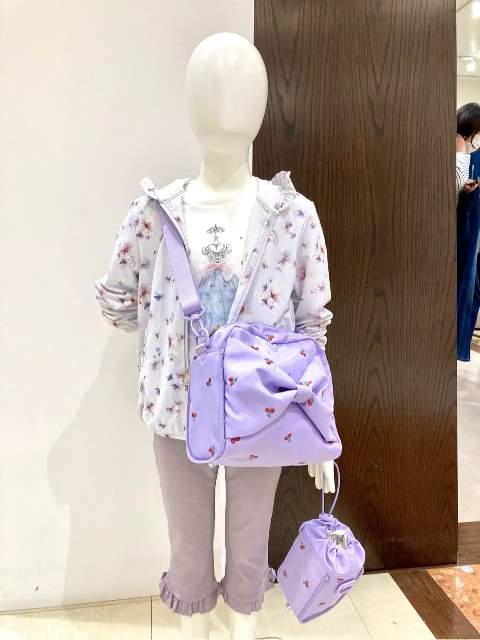 ANY 杉原 コーディネート画像