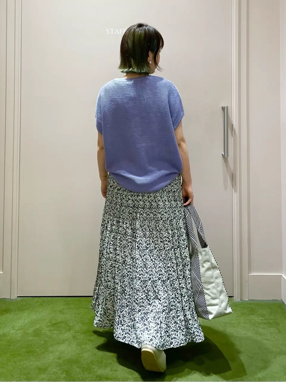 ANY フジコ コーディネート画像