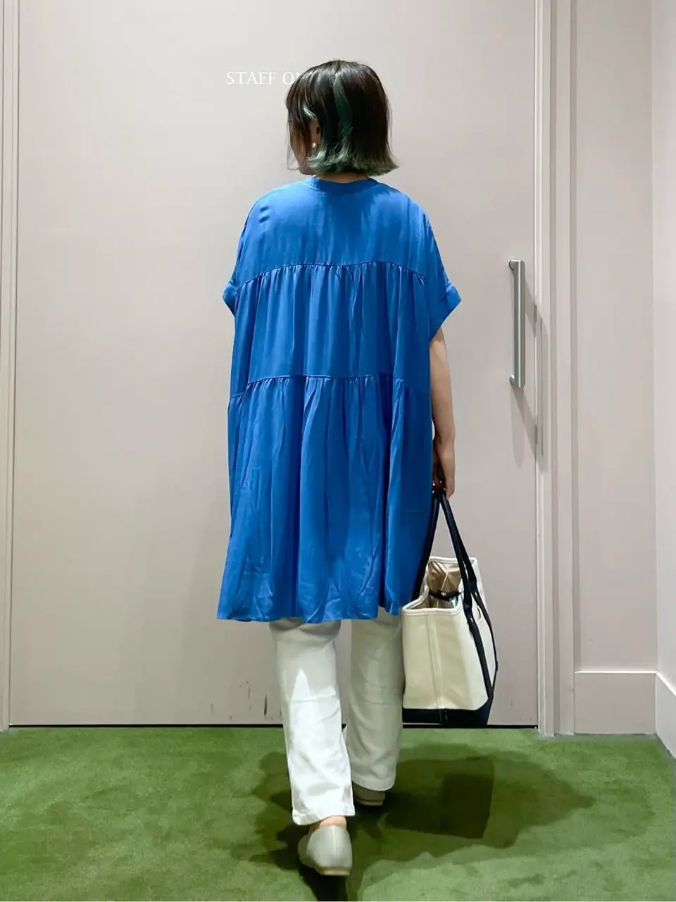 ANY フジコ コーディネート画像