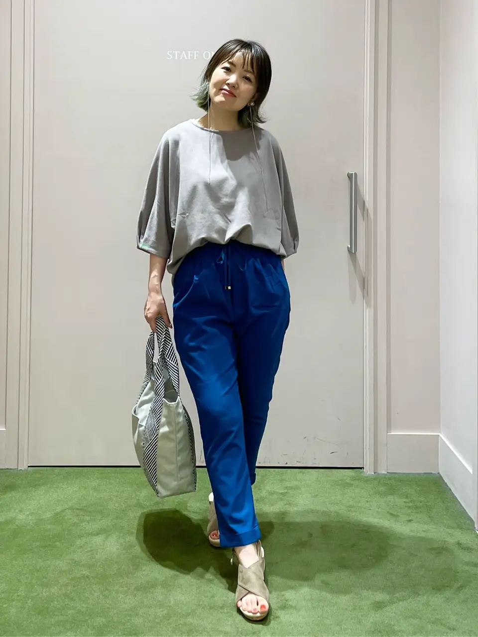 ANY フジコ コーディネート画像