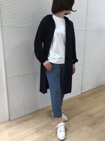 ANY こばやし コーディネート画像