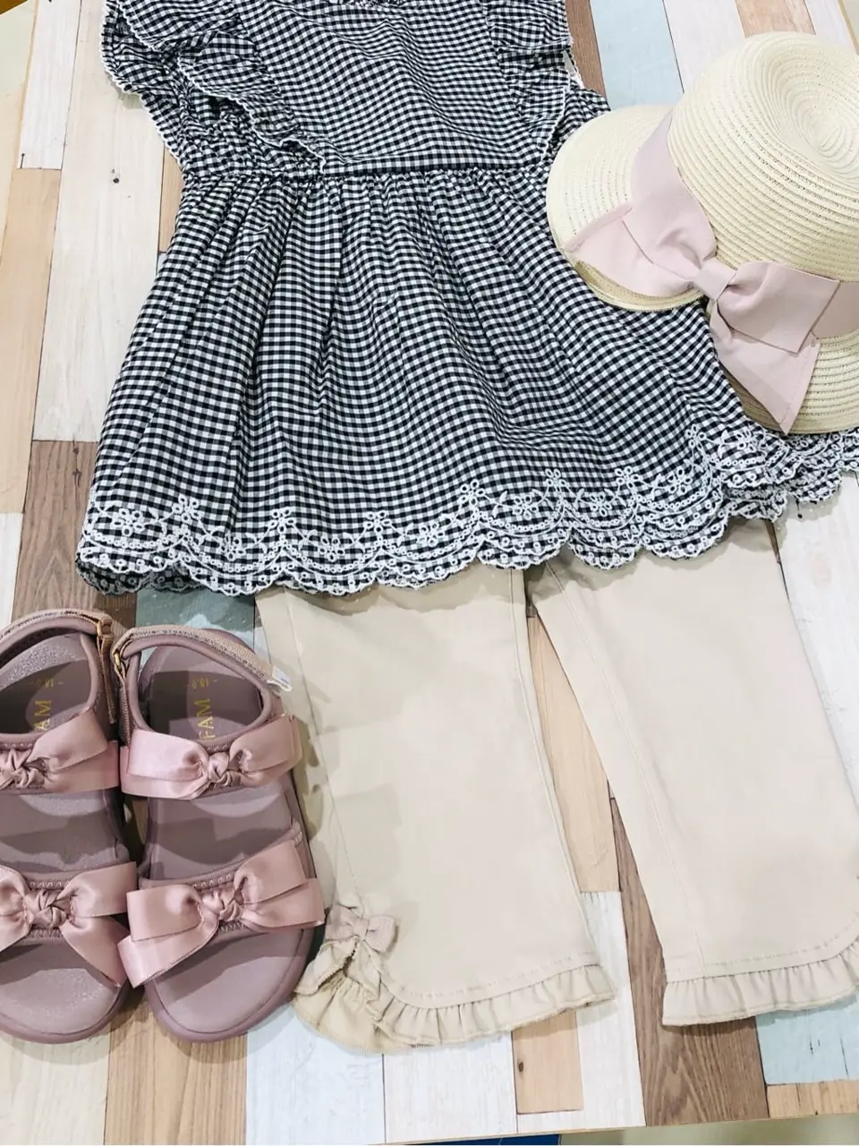  ISHII コーディネート画像