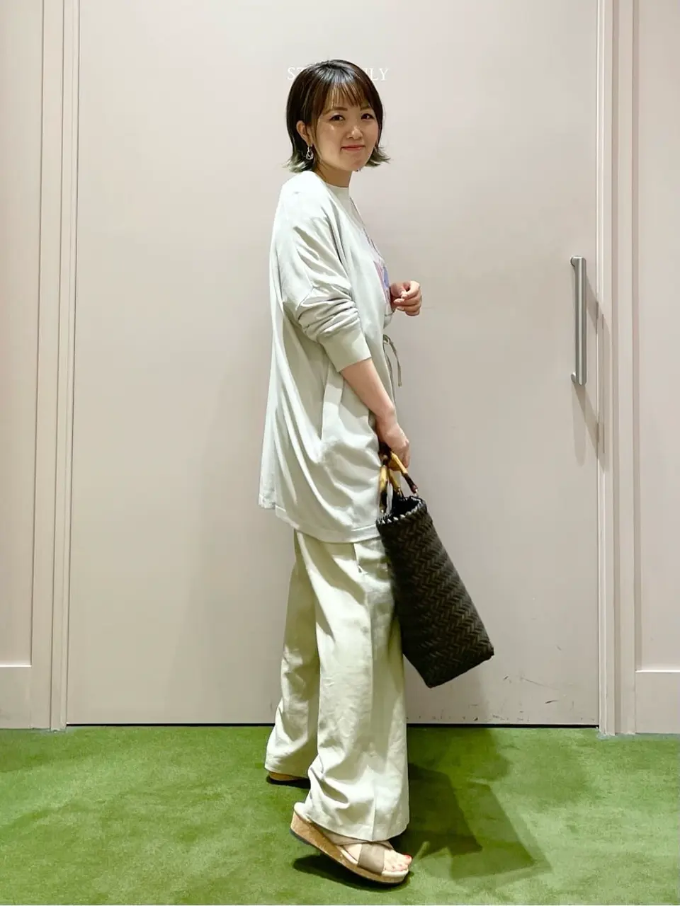 ANY フジコ コーディネート画像