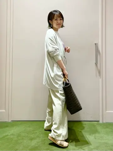 ANY フジコ コーディネート画像