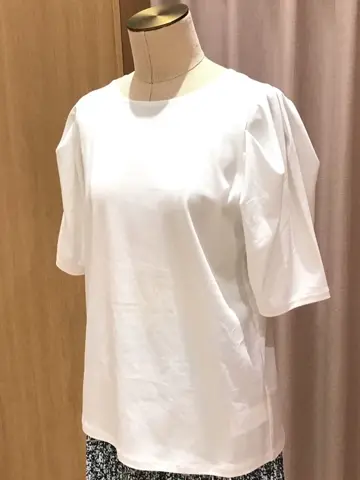 ANY 本吉 コーディネート画像