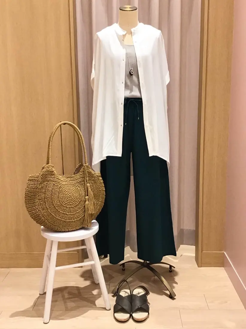  本吉 コーディネート画像