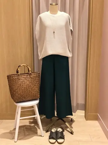 ANY 本吉 コーディネート画像