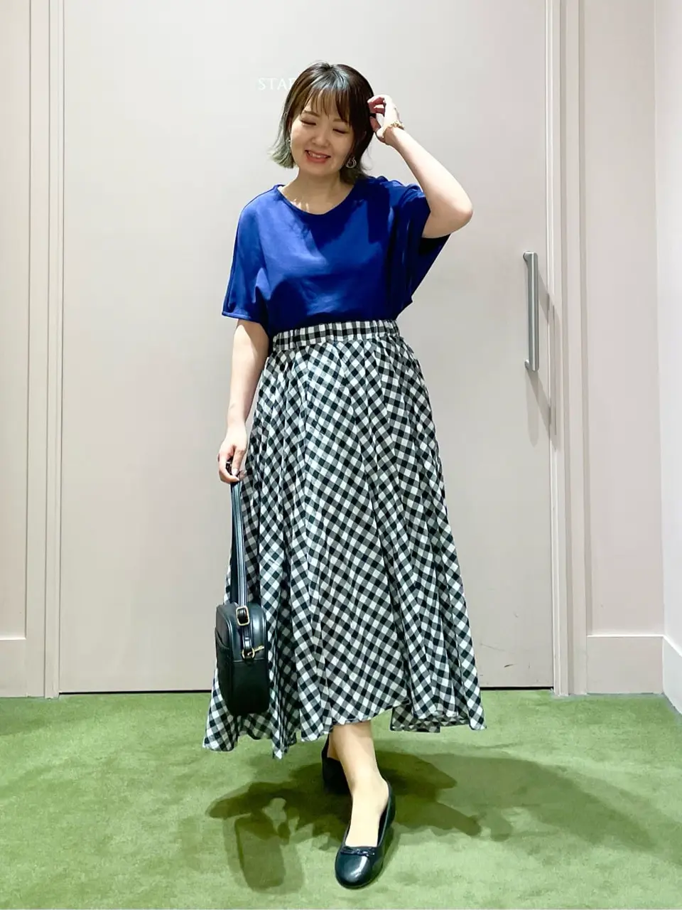 ANY フジコ コーディネート画像