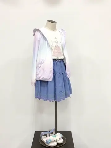 ANY 佐々木 コーディネート画像