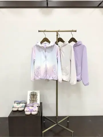 ANY 佐々木 コーディネート画像